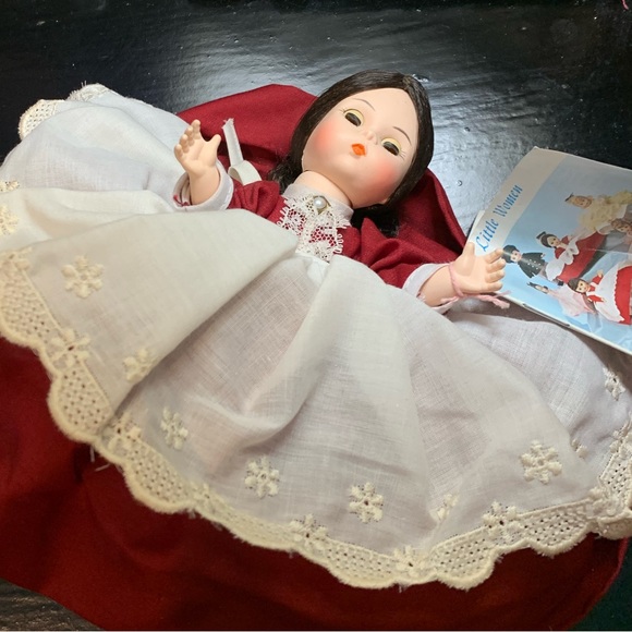 Little Women Doll - Picture 4 of 6